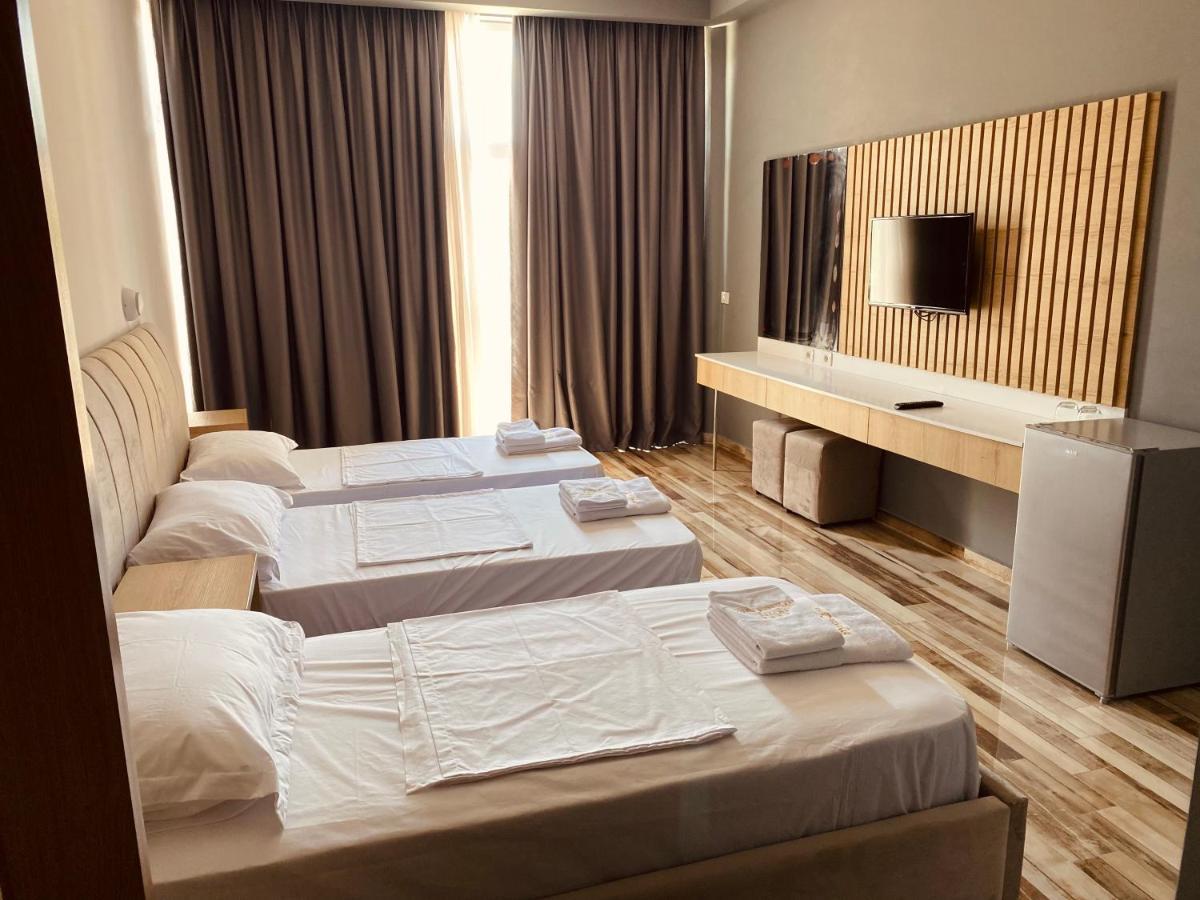 Montecarlo Lungomare Vlorë Extérieur photo