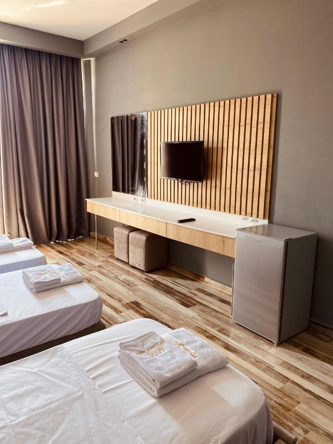 Montecarlo Lungomare Vlorë Extérieur photo